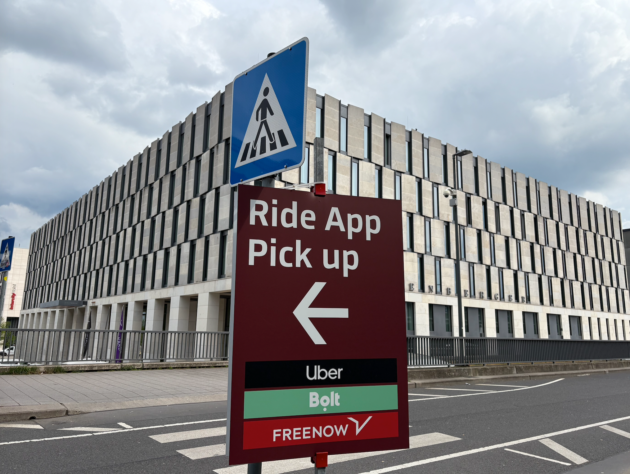 歐洲旅遊 - 柏林自由行 Day 1：Berlin Wall Memorial、好吃的平價土耳其料理！