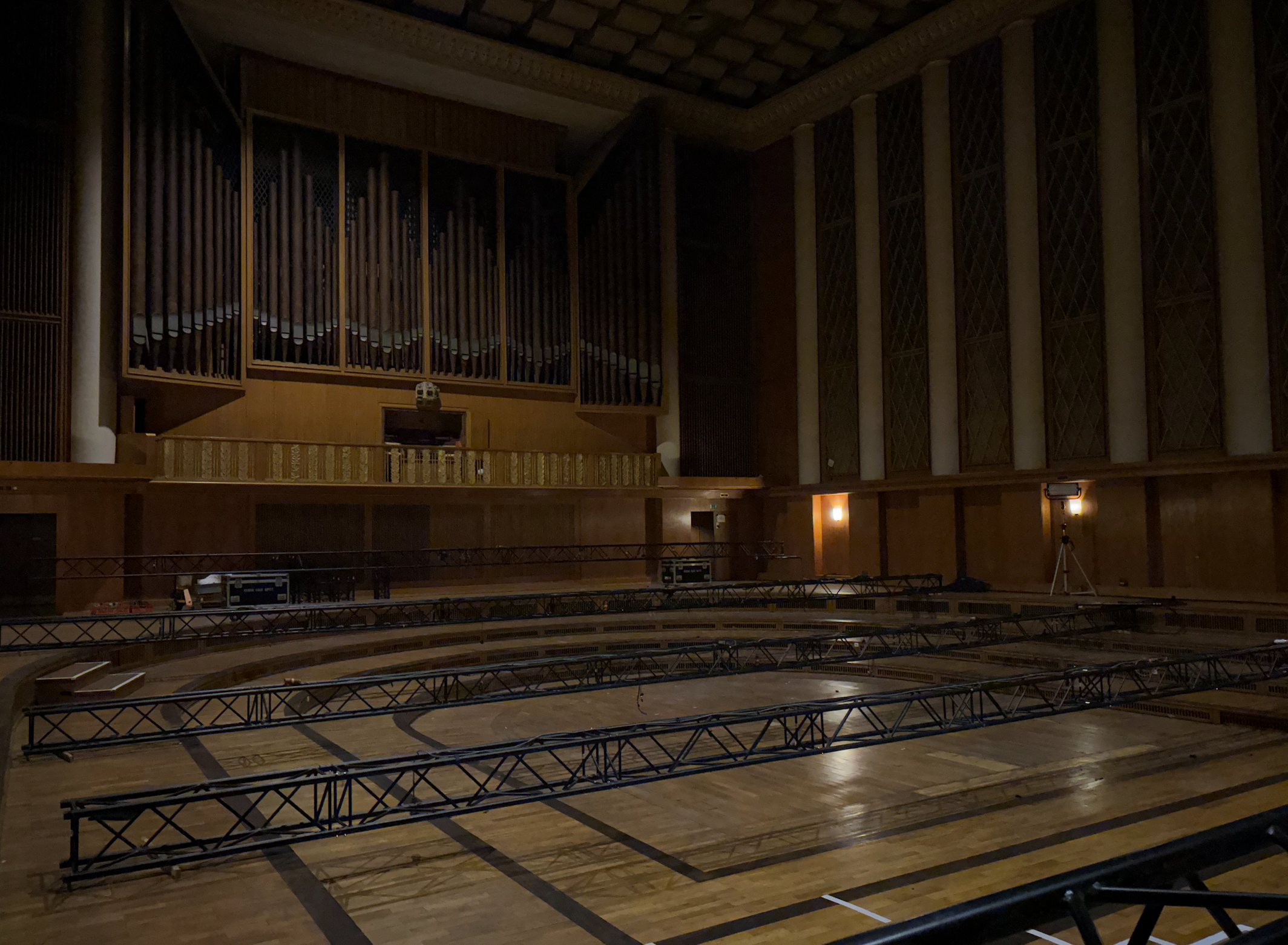 歐洲旅遊 - 柏林自由行 Day 4：Funkhaus Berlin（MONOM）、Tempodrom Berlin 看演唱會！
