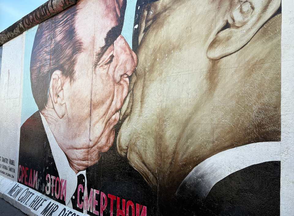 歐洲旅遊 - 柏林自由行 Day 3：探索 RAW 藝文工廠、East Side Gallery 東邊畫廊和柏林圍牆！